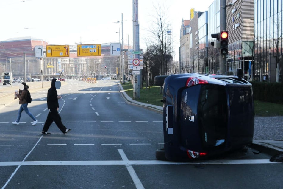 In Richtung Hauptbahnhof ist der Abschnitt des Tröndlinrings teilweise gesperrt.