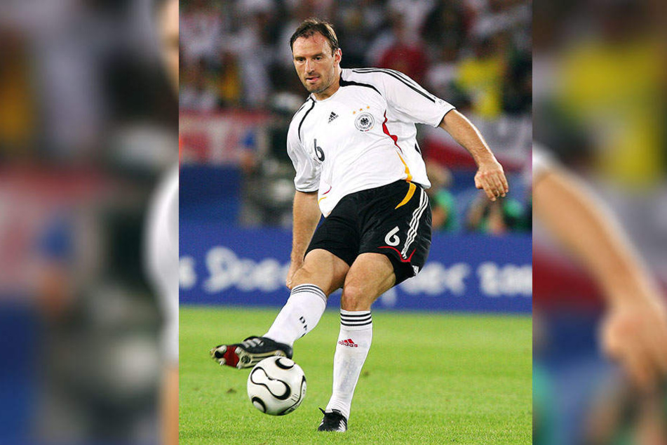 Ex-Nationalspieler Jens Nowotny (44) wechselt das Spielgerät. Vielleicht klappt es ja in Dohna mit einem Meistertitel.