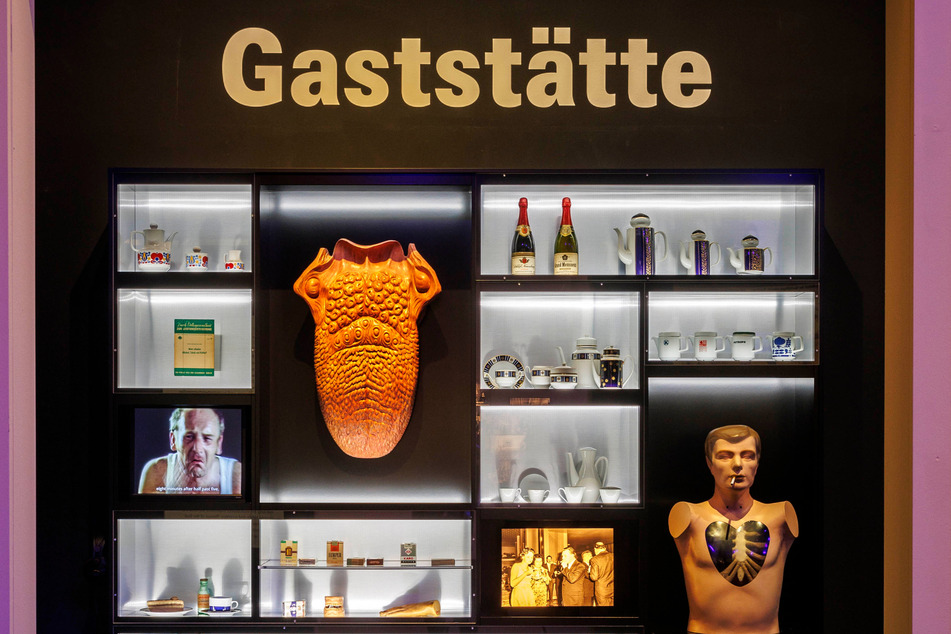 Gasthaus-Impressionen sind nur ein Teil der Freizeit-Abteilung zum Museums-Klubhaus.