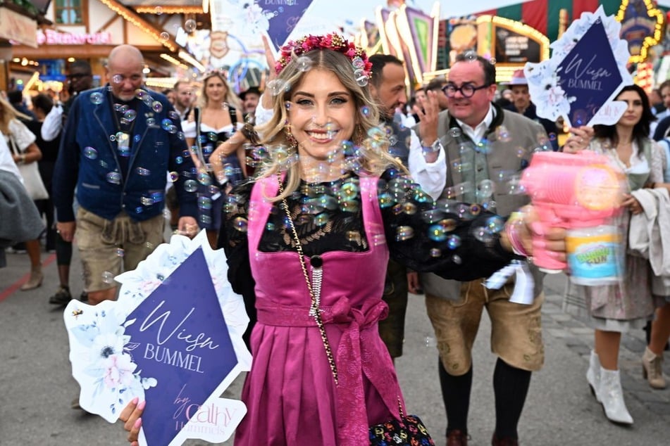 Inzwischen hat die 38-jährige Cathy Hummels eine Lizenz für die Wiesn.