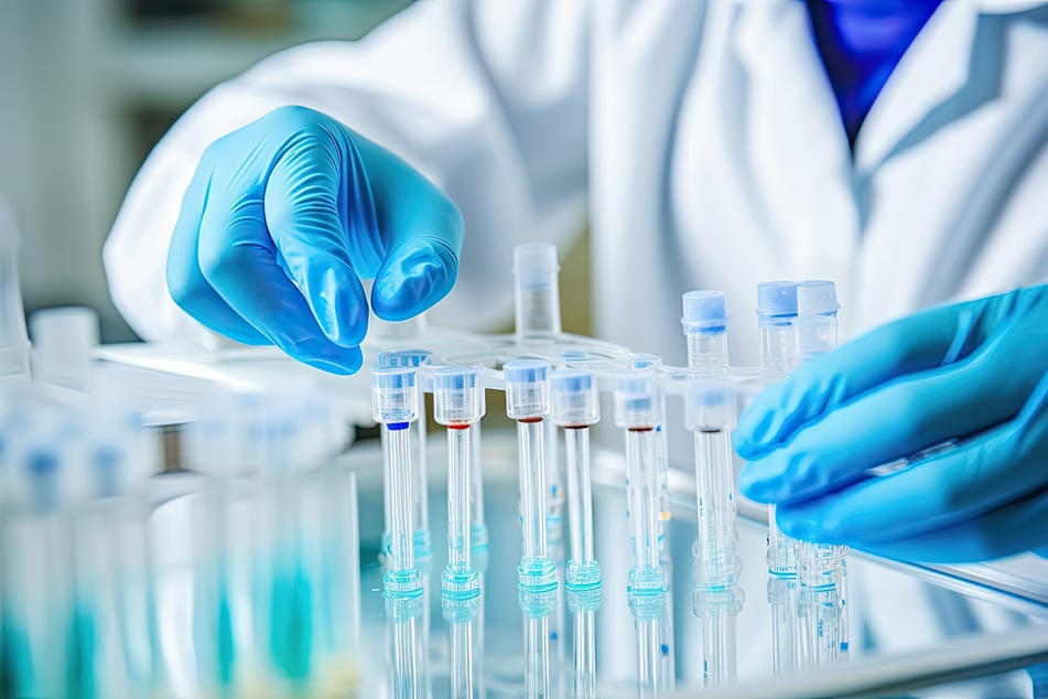 DNA-Test enthüllt: Zwillingsschwestern haben unterschiedliche Väter