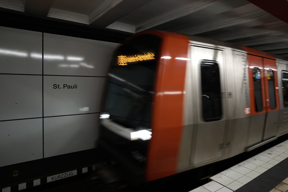 Auch der HVV erhöht die Preise im öffentlichen Nahverkehr.