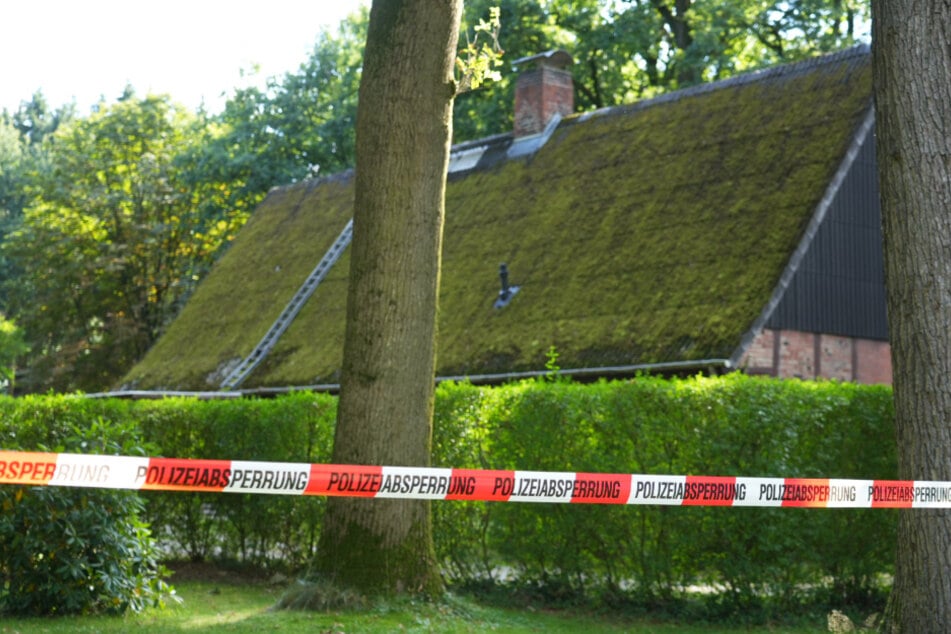 Die Familie konnte sich retten, der 26-Jährige wurde schließlich niedergeschossen.