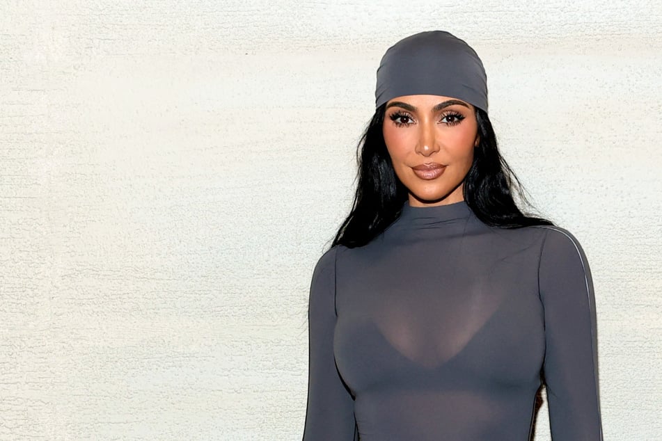 Ehemaliger Mitarbeiter verklagt Kardashian-Marke "SKIMS": Das ist der Grund