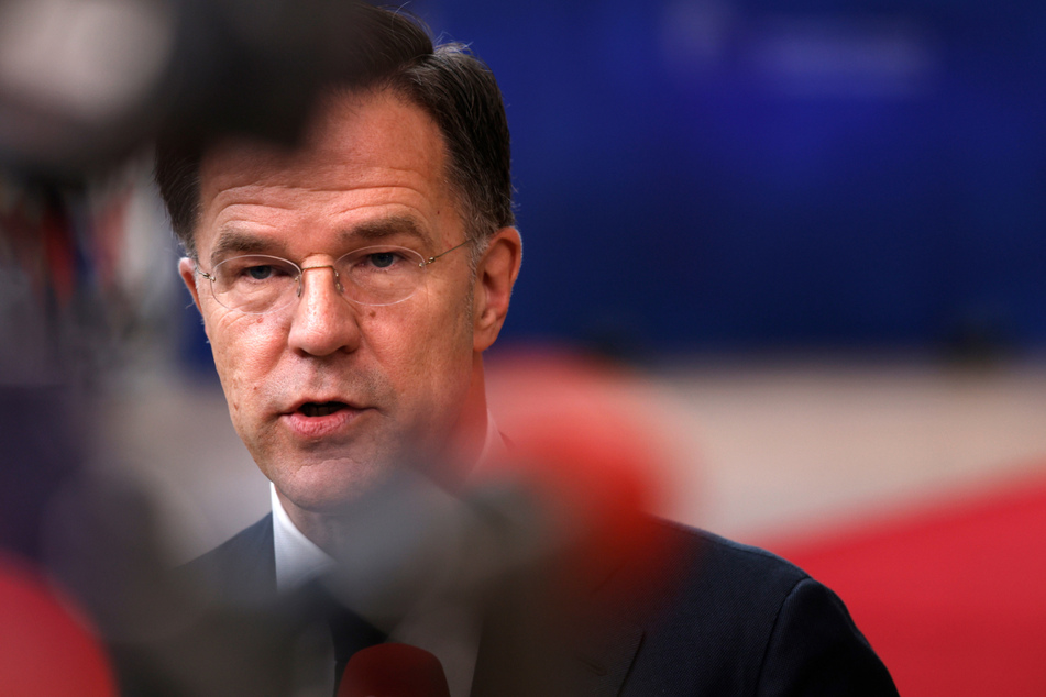 Der scheidende niederländische Regierungschef Mark Rutte (57) ist offiziell zum nächsten Generalsekretär der Nato ernannt worden.