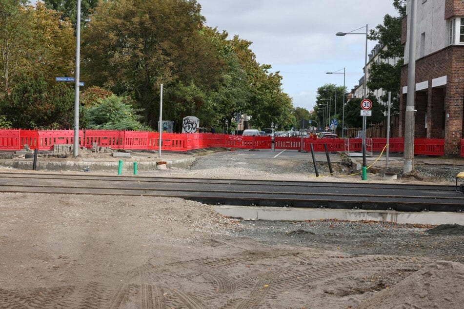 An der Kreuzung Kregelstraße/ Stötteritzer Straße wird aktuell gebaut.