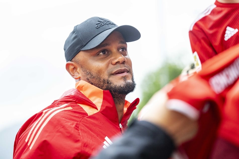 Vincent Kompany (38) hat beim FC Bayern ab dieser Saison als neuer Trainer das Sagen an der Seitenlinie.