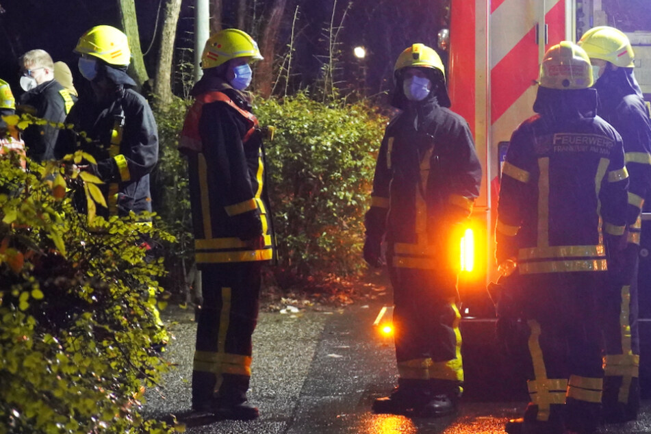 Alarm In Frankfurt Feuer In Hochhaus Fuhrt Zu Grosseinsatz Tag24