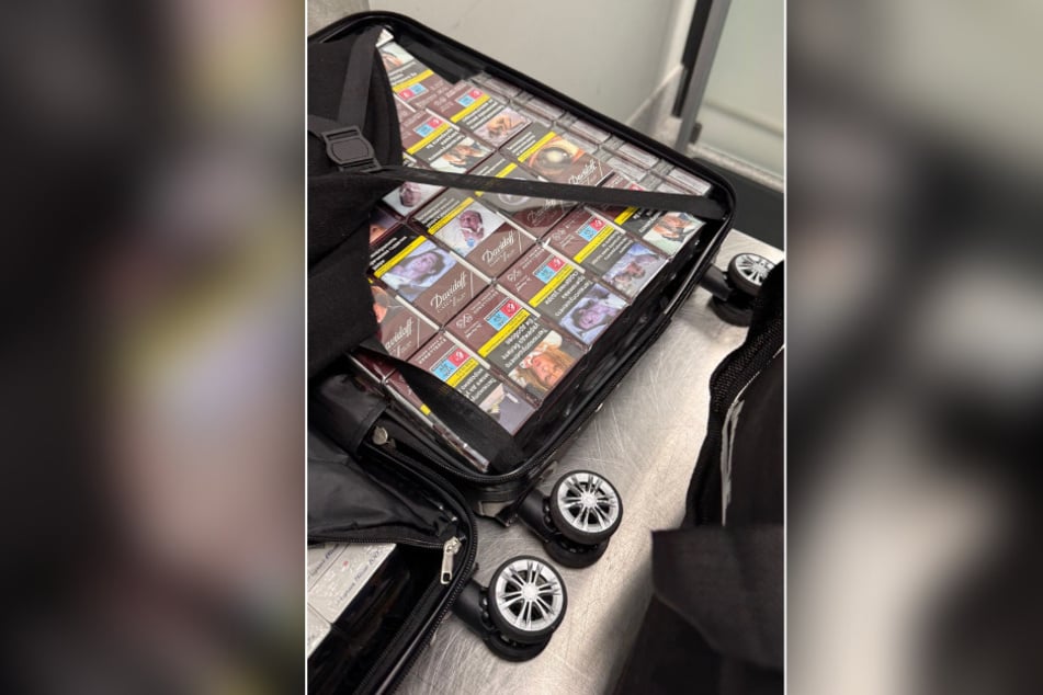 Einer der Beteiligten hatte seinen ganzen Koffer voller Zigaretten.