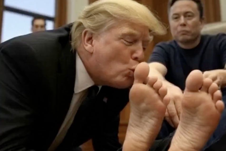 A fake video of President Donald Trump sucking on Elon Musk's toes was played on screens at the US Department of Housing and Urban Development Monday.