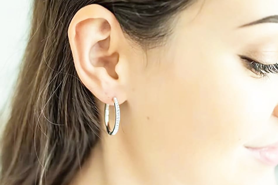 Walmart has you covered this Valentine's Day with these $115 earrings for just $15