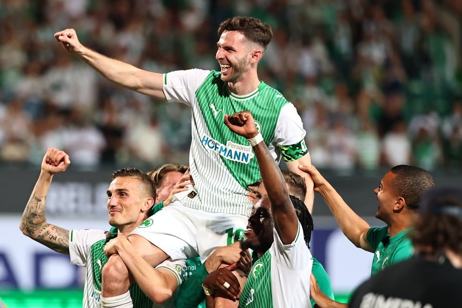 Sieben Jahre spielte Branimir Hrgota (33, M.) für die Spielvereinigung Greuther Fürth.