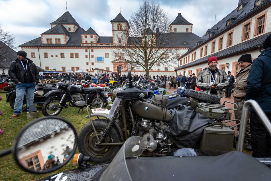 Das Wintertreffen auf Schloss Augustusburg zog Tausende Motorradfans an. Jetzt wollen einige Biker ein alternatives Treffen etablieren.