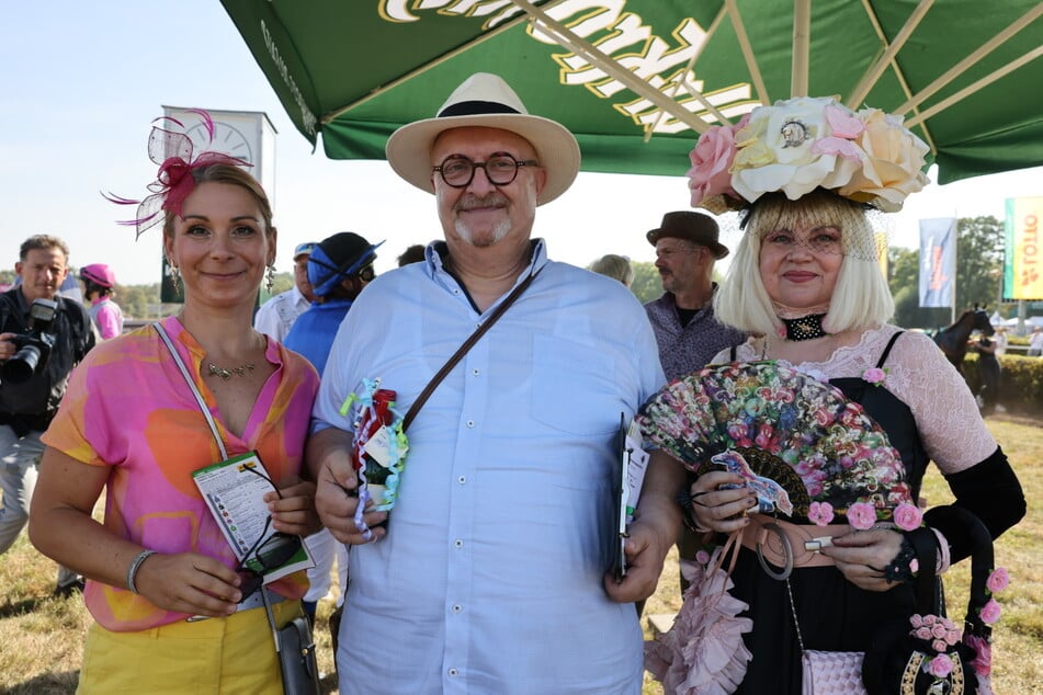 Dr. Tina Springer, Thomas Borzutzki und Katharina Dietrich wählten das gepflegteste Pferd.