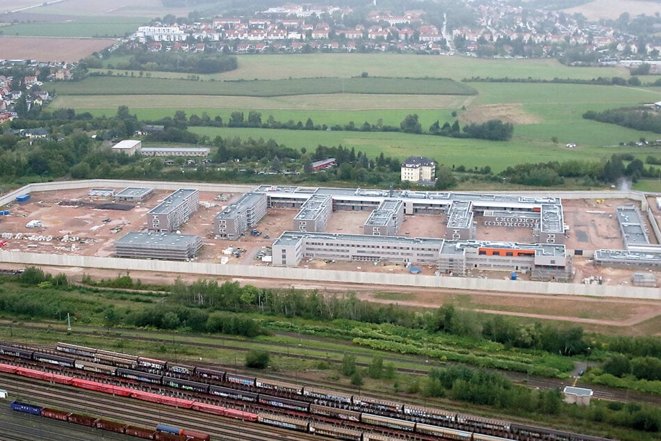 Für die neue JVA werden in Zwickau wohl 330 Millionen Euro verbuddelt - doppelt so viel wie geplant.