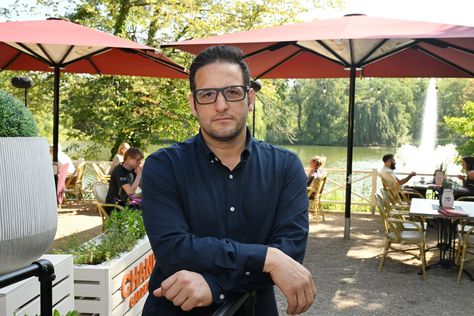 Carolaschlösschen-Chef Moyd Karrum (45) bereitet das Fischsterben Sorge.