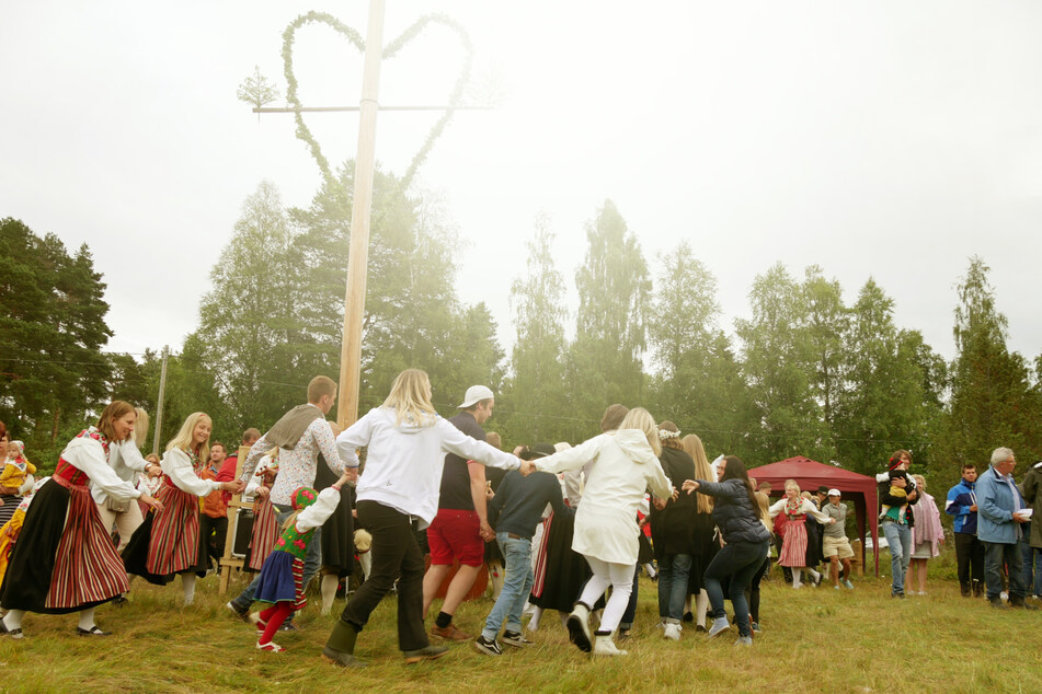 Ein traditionelles nordisches Midsommernachtsfest erwartet Euch in der Festung Mark. (Symbolbild)