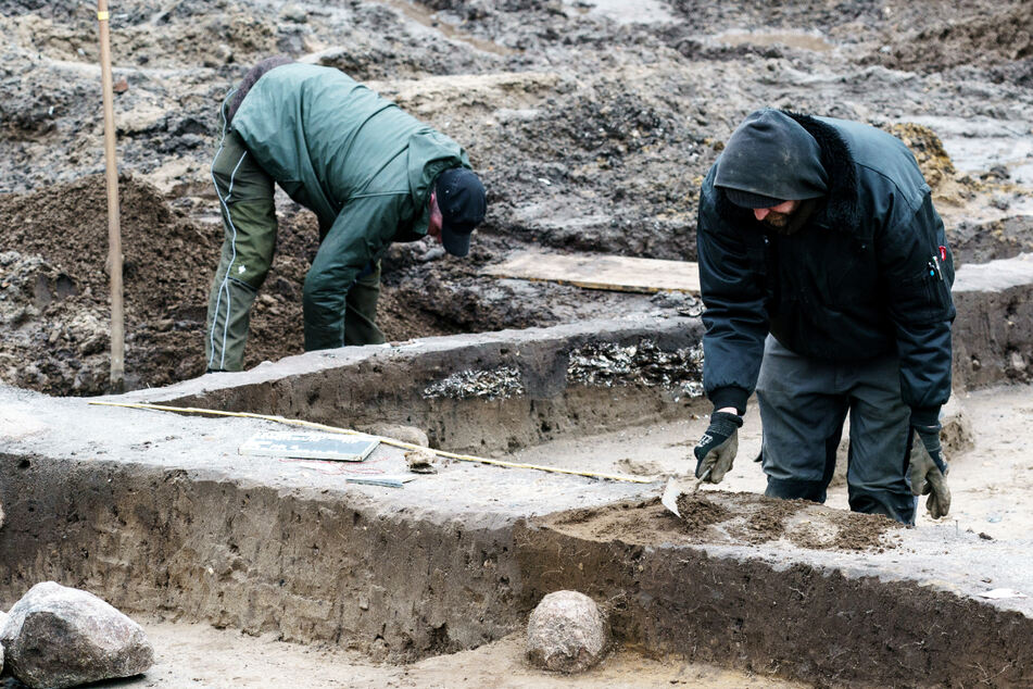 Archäologen finden 10.500 Jahre altes Grab mit menschlichen Knochen