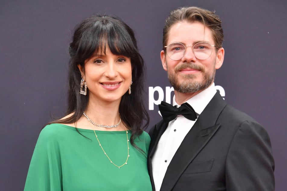 Die 41-Jährige ist seit 2020 mit ihrem Partner Dr. Florian Santner liiert.