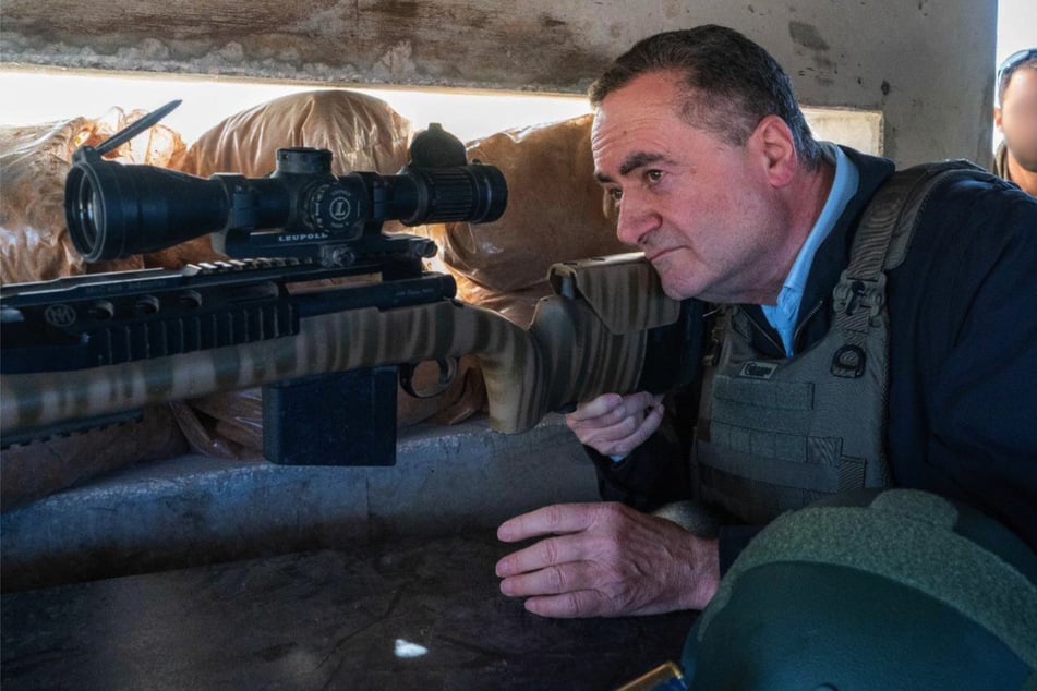 Nahost-Konflikt: Israels Verteidigungsminister kündigt Verstärkung der Iran-Angriffe an