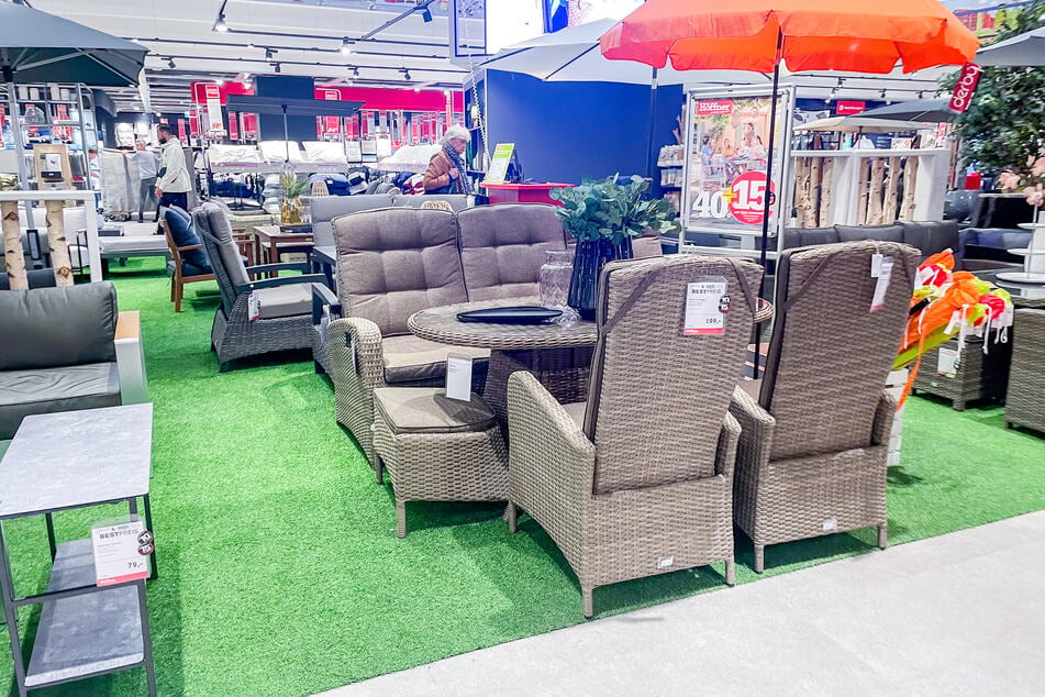 Bei Höffner gibt's Gartenmöbel jetzt super günstig