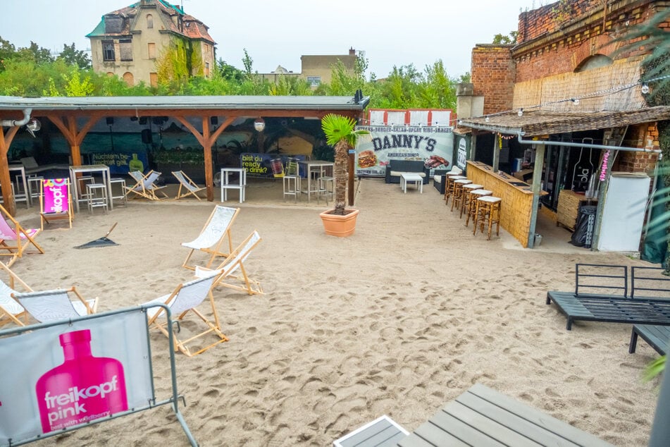 Schade, dass der Sommer nun vorbei ist: Feiner Sand unter den Füßen sorgt für Urlaubsfeeling.