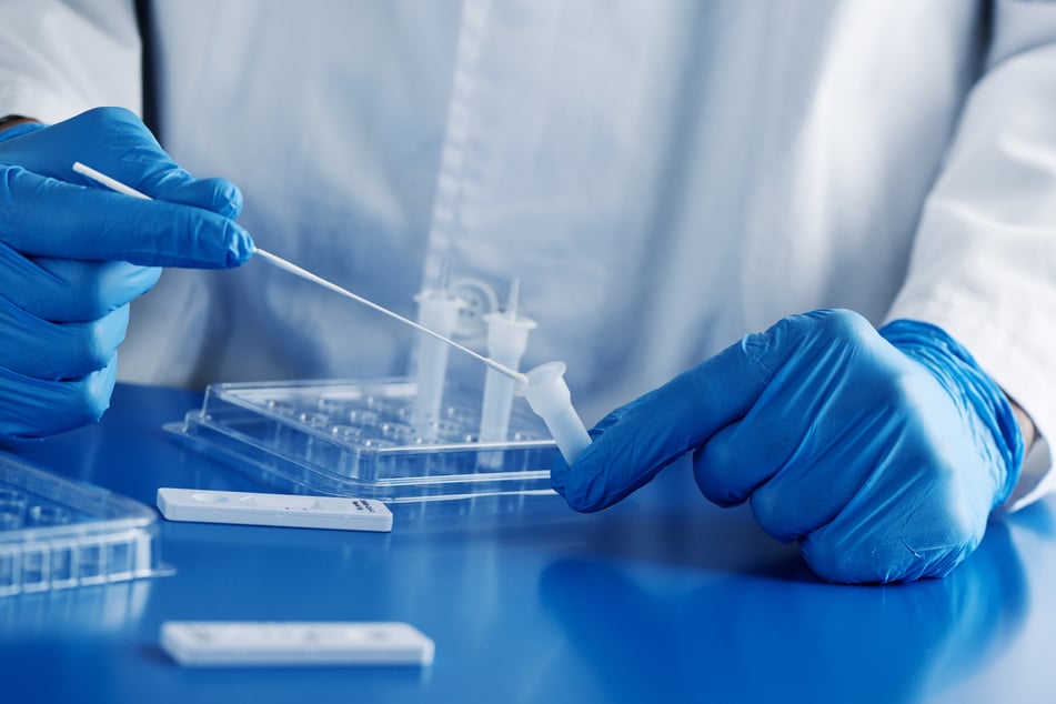 Angeblich hätten Gerichte in Österreich, Portugal und Belgien die PCR-Tests bereits für ungültig erklärt. (Symbolbild)