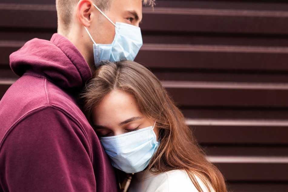 Lockeres Dating mit Leuten, die man in einer App aufgegabelt hat - wie soll das in einer Pandemie funktionieren?