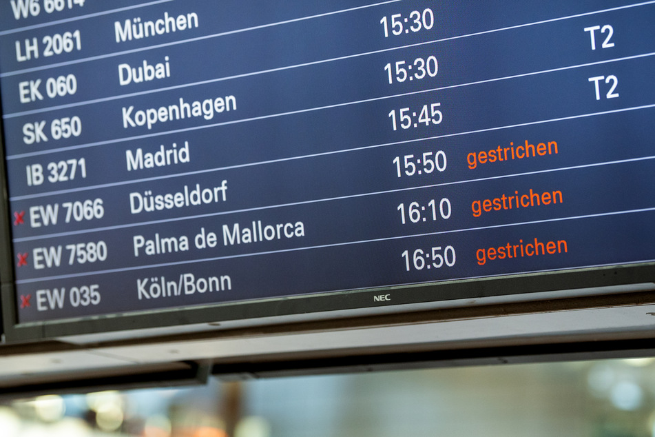 Pilotenstreik: 58 von 94 Eurowings-Flügen in Hamburg sollen ausfallen
