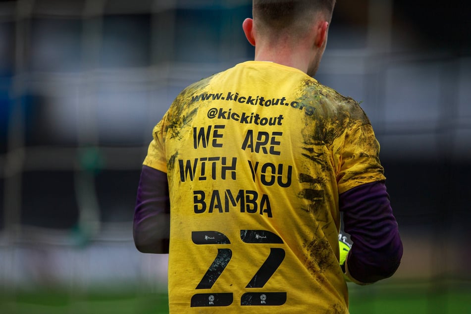 After his cancer broke out in March 2021, his Cardiff City teammates were with him in their thoughts.