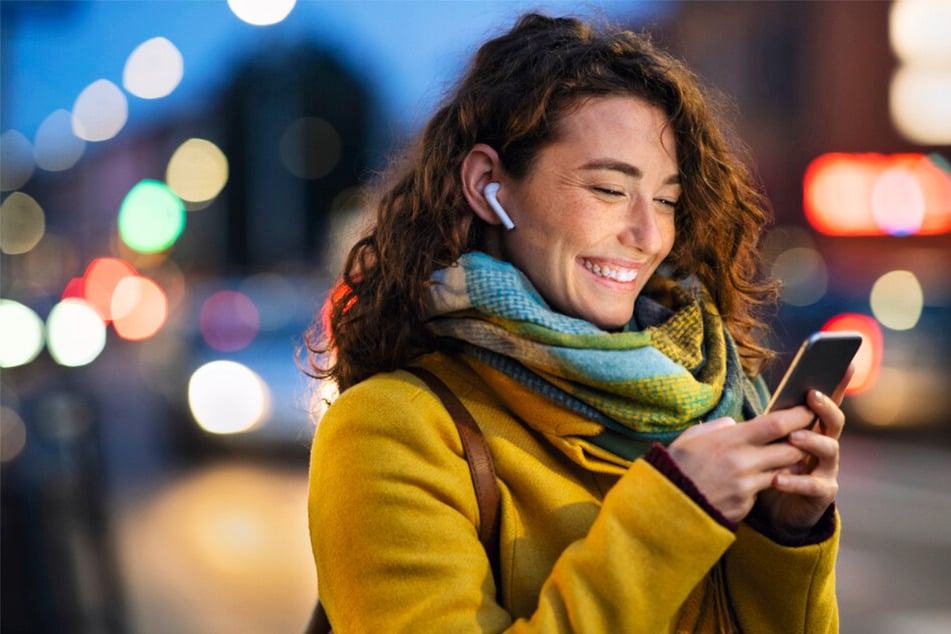 Mit der App "AOK NAVIDA" können mit bestandenen Challenges sogar Bonuspunkte gesammelt werden.