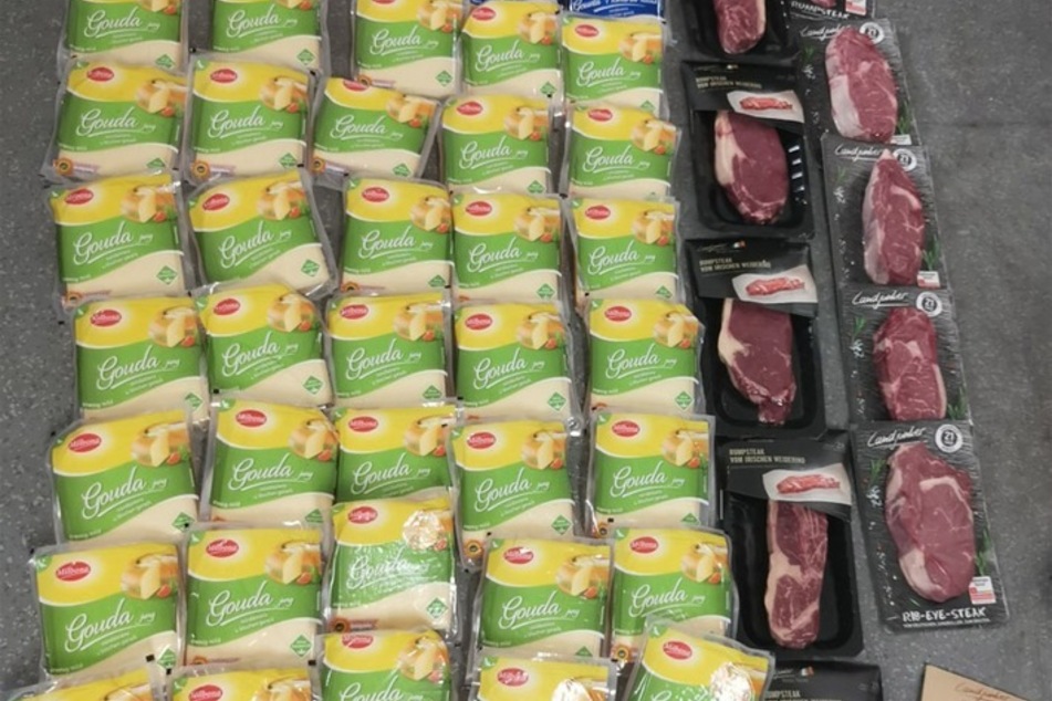 Eine beachtliche Ration Gouda und Steaks ließen Diebe in Lüdenscheid mitgehen.