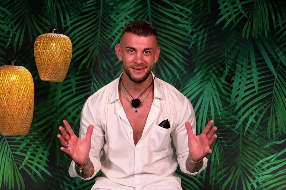 Serkan Yavuz (33) stellte sich bei "Nightfever" den kritischen Fragen von Sam. (Archivbild)