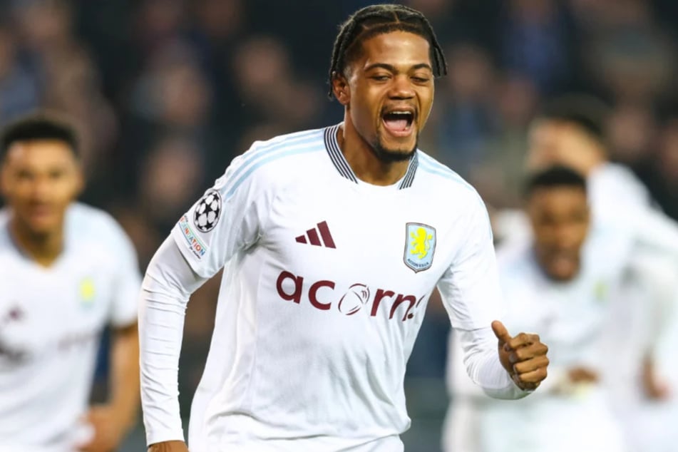 Leon Bailey spielt seit der Saison 2021/22 für Aston Villa, war zuvor für Bayer 04 Leverkusen aktiv.