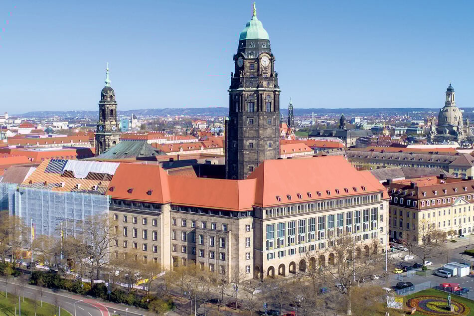 Was im Rathaus entschieden wird, betrifft alle Dresdner. Deshalb müssen die auch verstehen, wovon gesprochen wird.