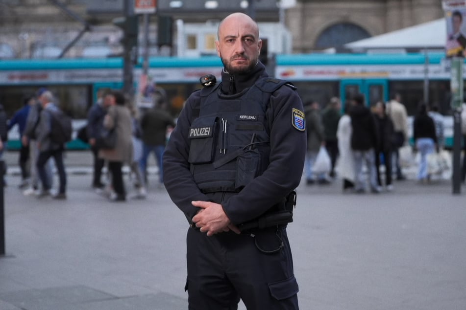 Polizist Daniel Kerleau kämpft als Einsatzleiter gegen illegale Handlungen im Frankfurter Bahnhofsviertel.