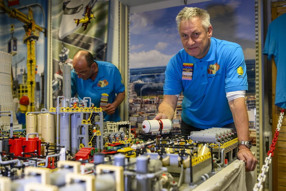 Maik Schenker (62) ist nicht nur LEGO-König, sondern auch Professor.