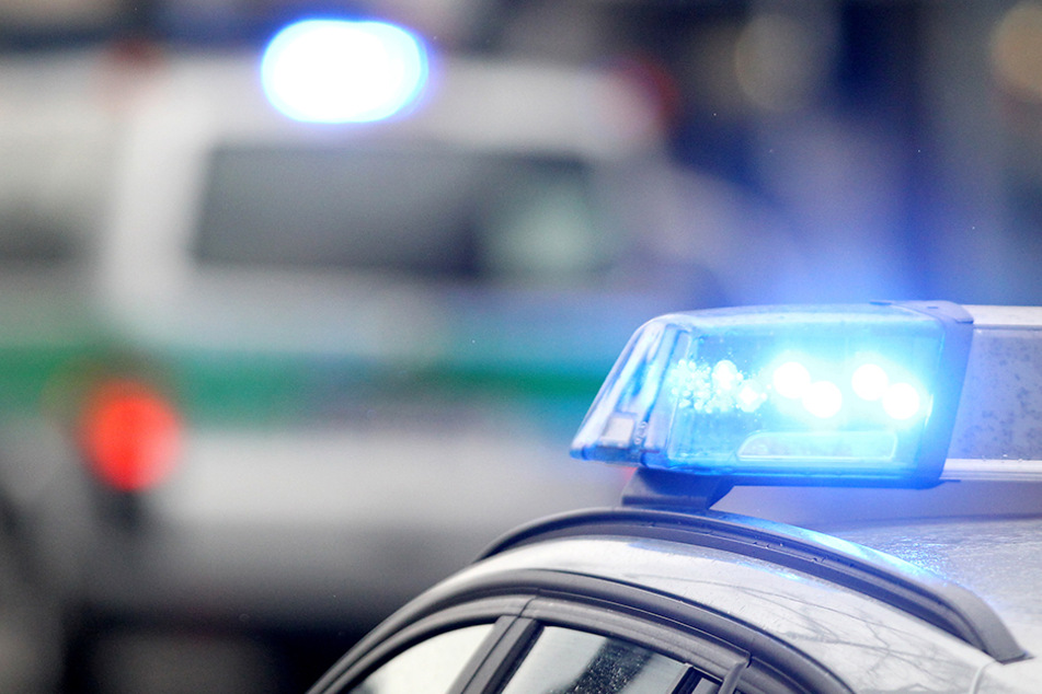 Die Chemnitzer Polizei sucht mit einem Phantombild nach einem mutmaßlichen Räuber. (Symbolbild)