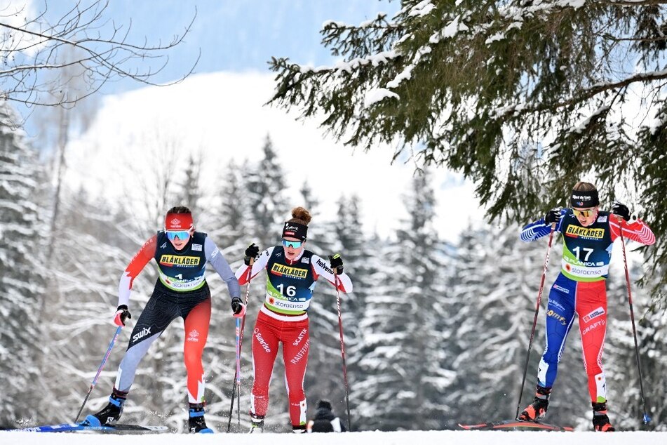 French cross-country skier Juliette Ducordeau (r.) has also used the Empow'her program.