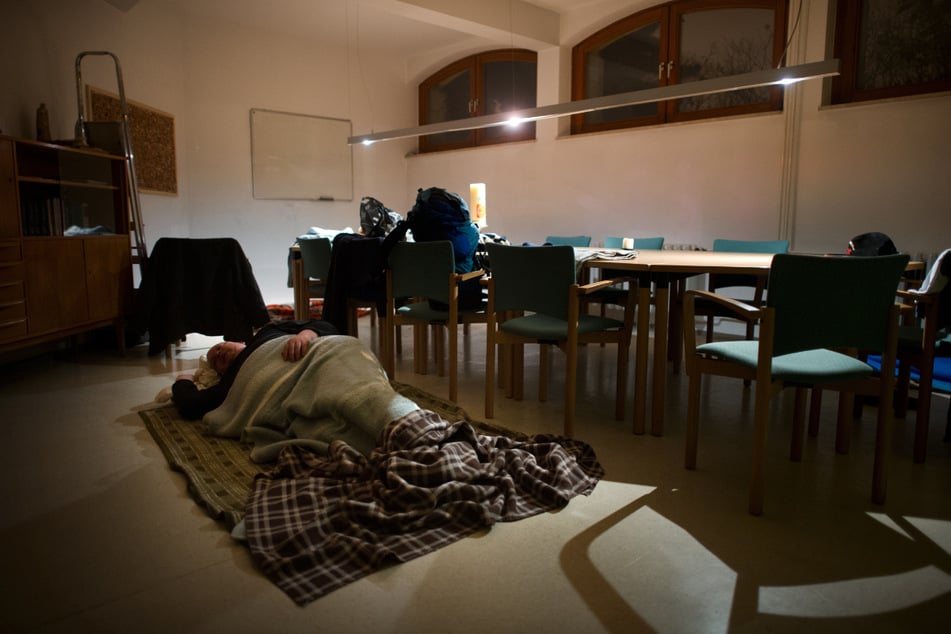 Obdachlose finden im Winter Zuflucht in den Nachtcafés.
