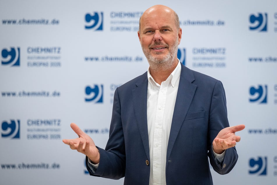 Laut Börries Butenop (60), Amtsleiter Stadtplanungsamt bei Stadt Chemnitz, könnte das leer stehende Bürogebäude an der Straße der Nationen für die neue Niners-Halle abgerissen werden.