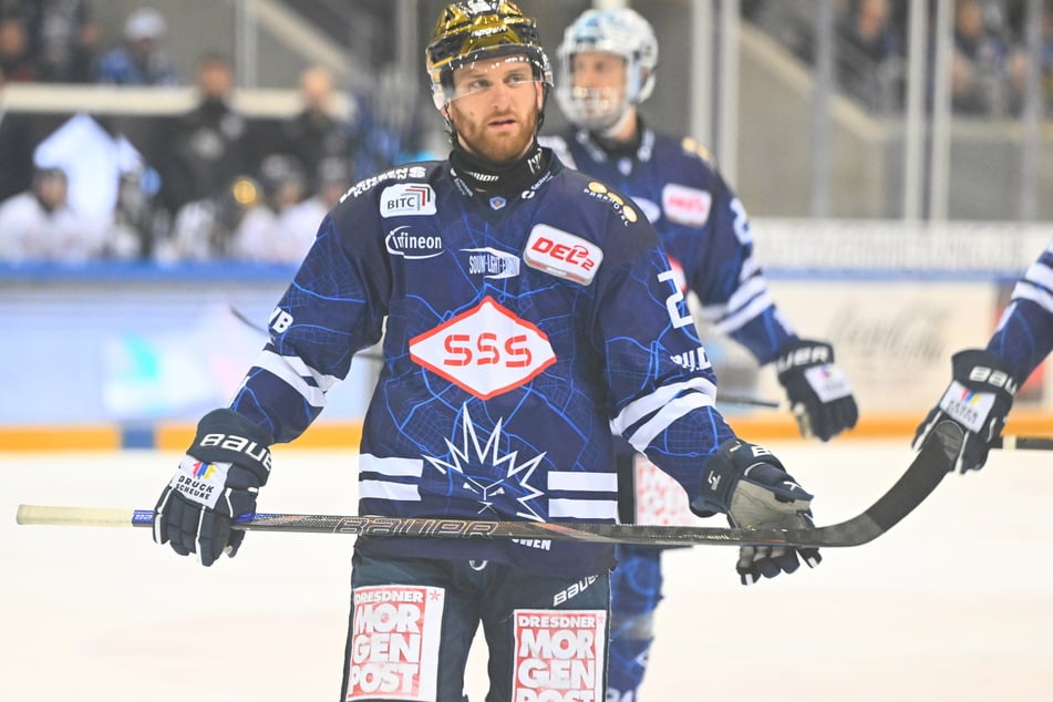 Wird den Dresdner Eislöwen bis Mitte September nicht zur Verfügung stehen: Angreifer Dane Fox (31).