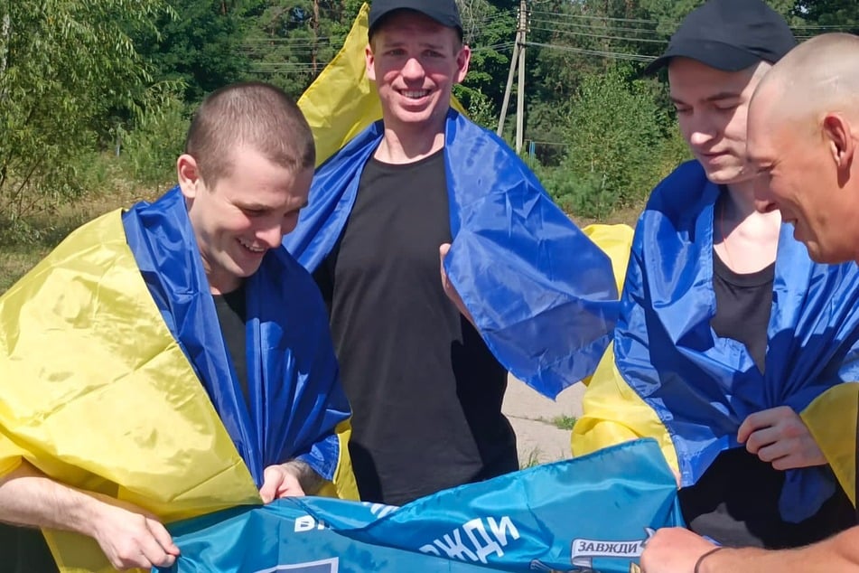 Ukraine and Russia have engaged in another prisoner exchange, with 84 people returned to Ukraine in exchange for the same number of Russian POWs.