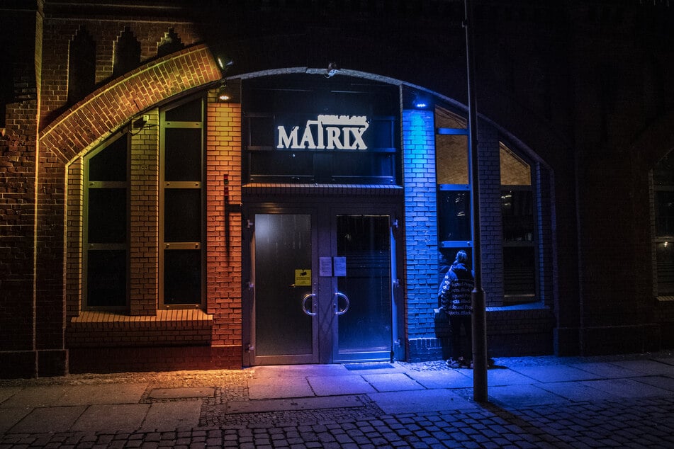 In der Nacht zu Donnerstag sind im Club "Matrix" zwei Frauen womöglich mit Spritzen attackiert worden. (Archivbild)