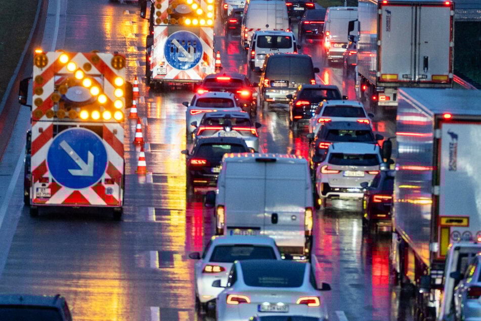Unfall auf der A3: Viele Berufspendler mussten erhebliche Einschränkungen im Verkehr hinnehmen.