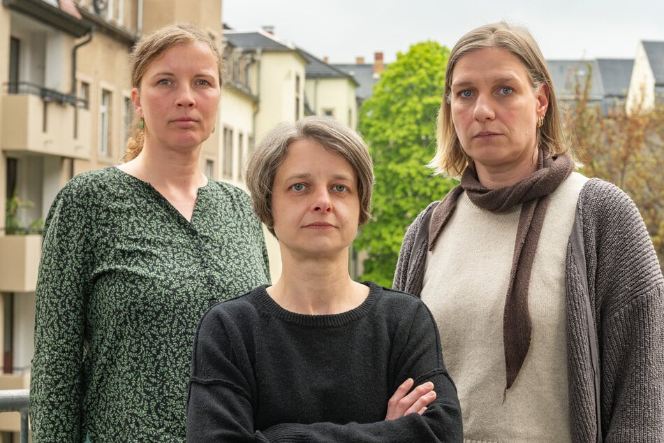 Magdalene Schlenker (44, v.l.), Andrea Hübler (45) und Stefanie Schwerk (44) sprachen gestern über rechtsextreme Gewalt in Sachsen.