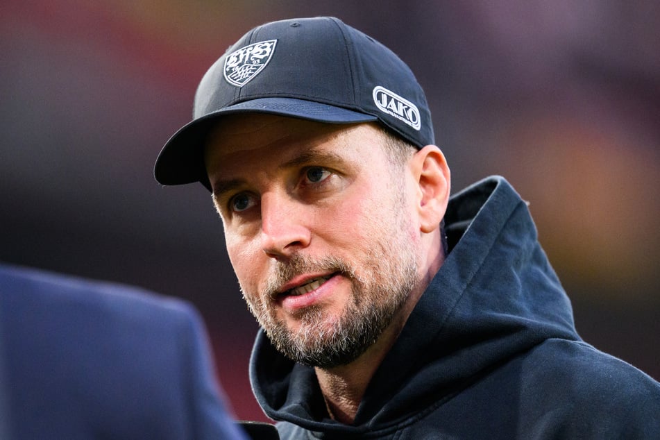 Nach der 1:2-Pleite gegen den FC Porto am Donnerstag hofft Sebastian Hoeneß auf einen Sieg gegen RB Leipzig.