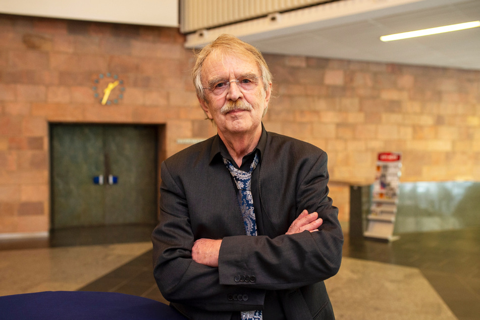 Dr. Dieter Füsslein (80, FDP) fordert, dass das Testen in Chemnitz kostenlos wird.