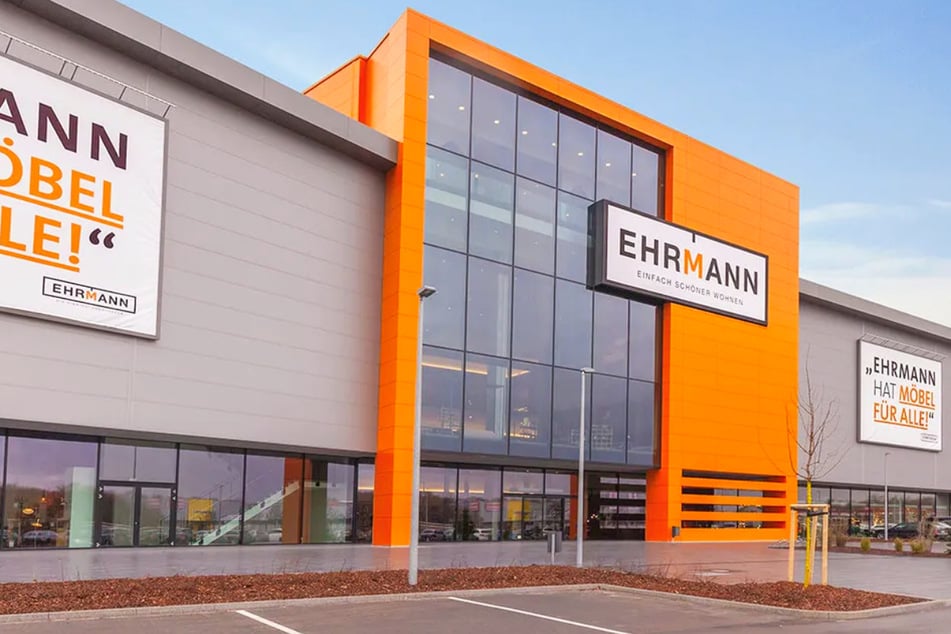 Das Team vor Ort bei Möbel Ehrmann in Rastatt freut sich auf Euch.