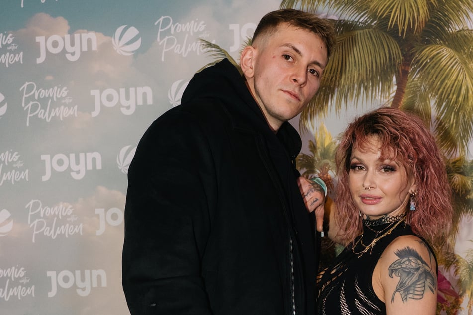 Promis unter Palmen: Schock für Edith Stehfest: Ihr Freund führte Doppelleben – jetzt ermittelt die Kripo